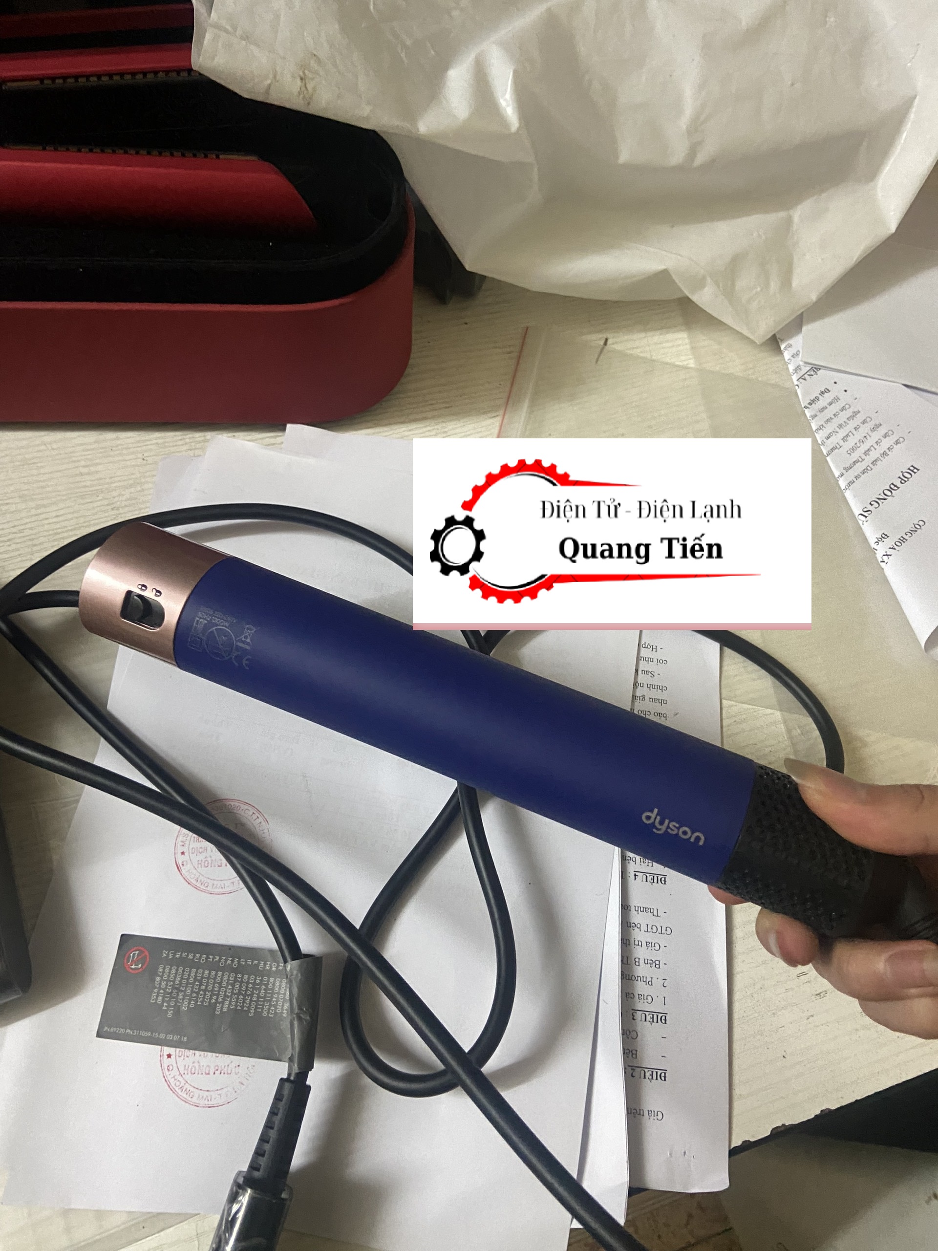 Sửa máy sấy tóc Dysonn