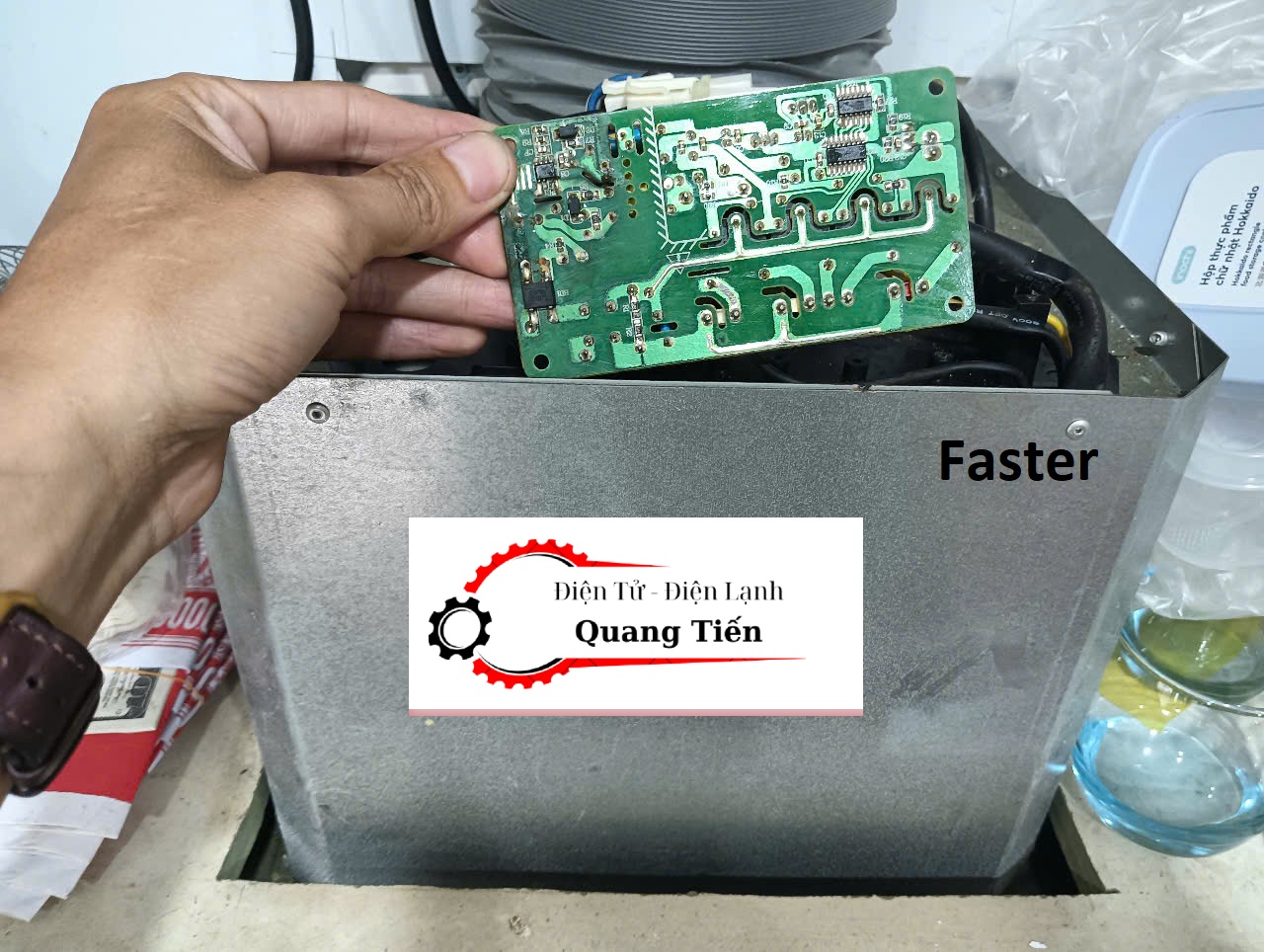 Sửa máy hút mùi Faster