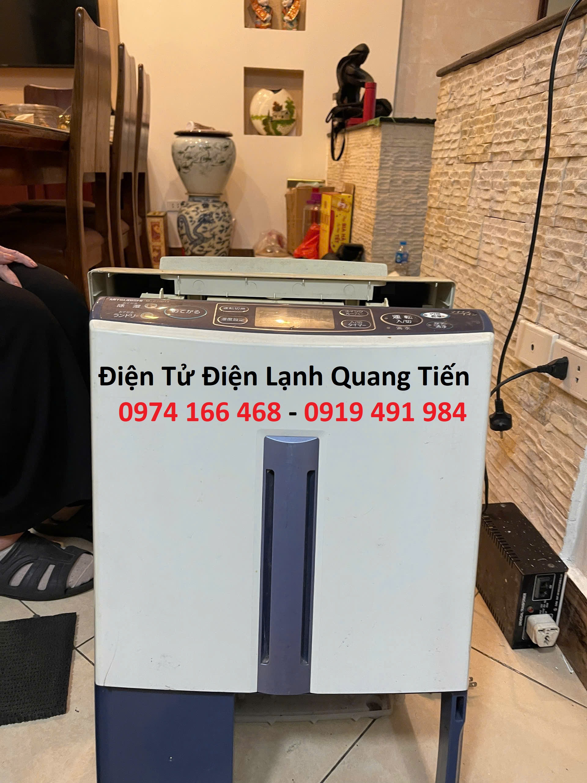 Sửa máy hút ẩm tại nhà